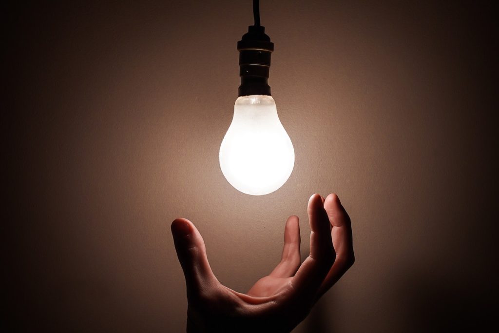 ampoule basse consommation pour réduire sa consommation d'énergie